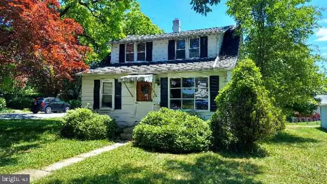 4233 PLYMOUTH ST, Harrisburg, PA 17109