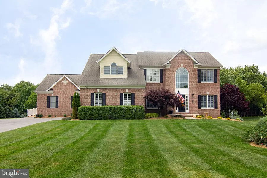 725 BREEZY LAKE WAY, Sykesville, MD 21784