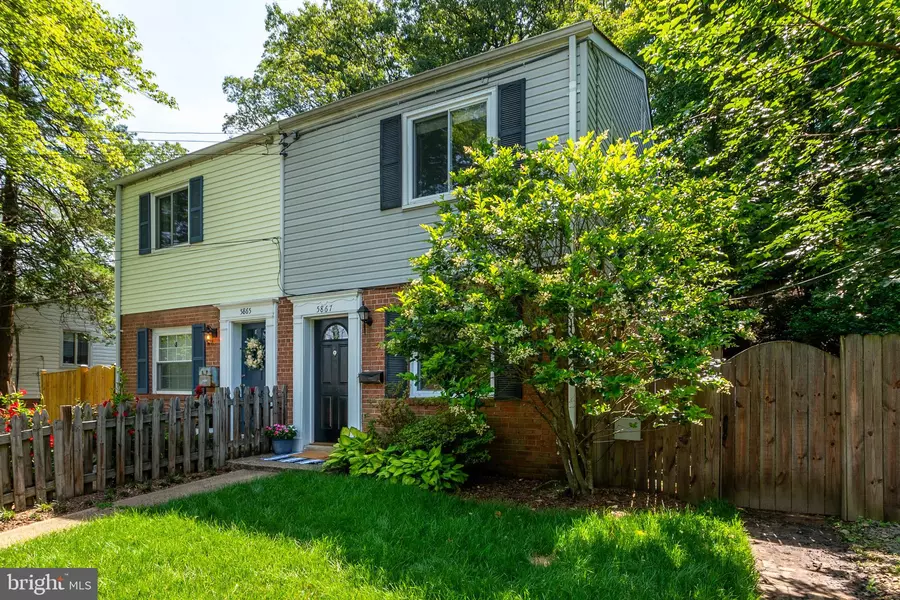 5867 BLAINE DR, Alexandria, VA 22303