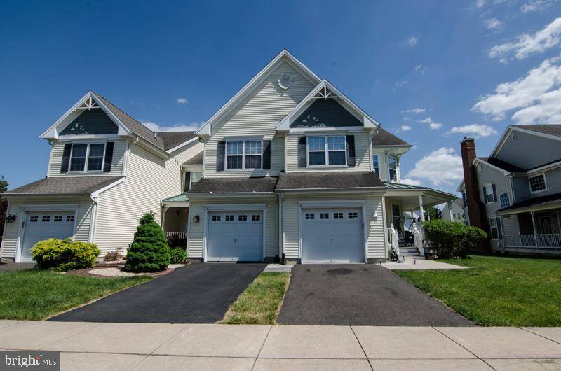 Warminster, PA 18974,4 BREWSTER DR