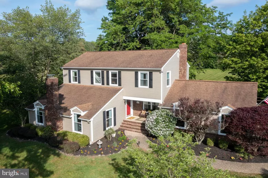 28 WELISEWITZ RD, Ringoes, NJ 08551