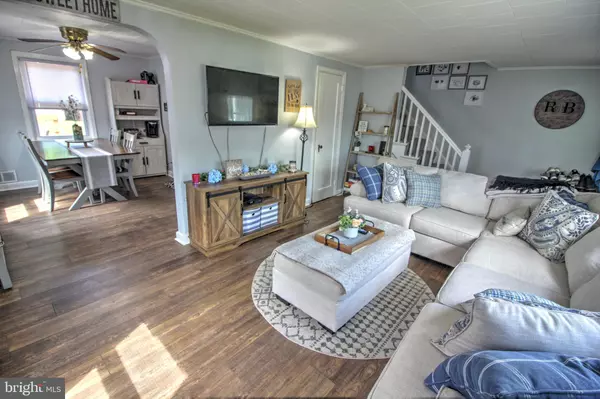 Harrisburg, PA 17111,3730 DERRY ST