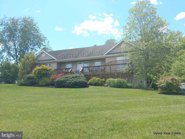 573 SECLUSION SHORES DR, Mineral, VA 23117