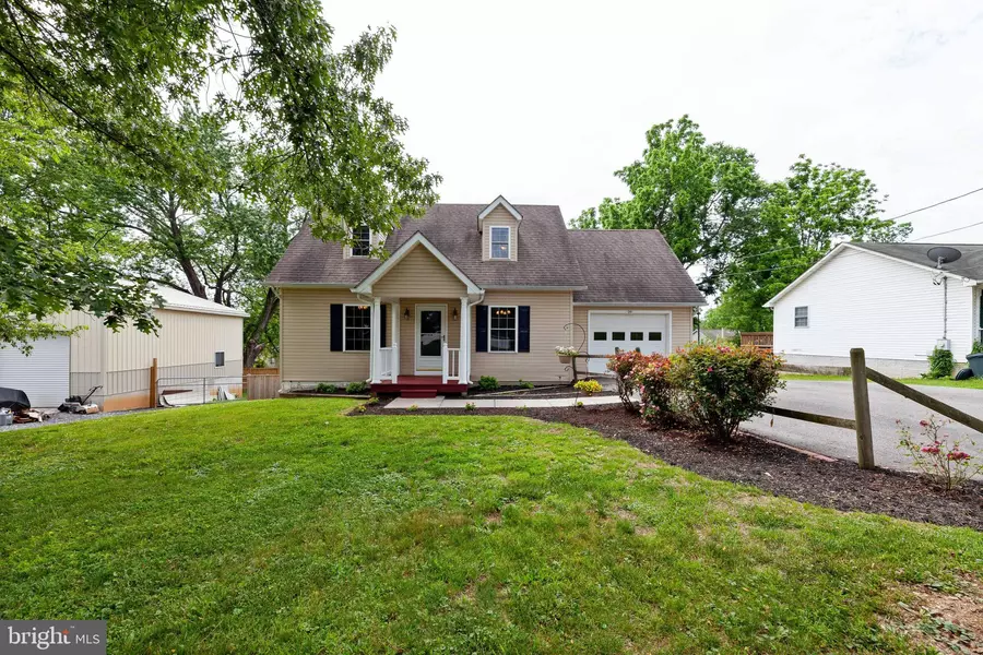 219 N GREENWAY AVE, Boyce, VA 22620