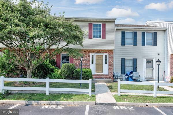 652 ALLENVIEW DR, Mechanicsburg, PA 17055