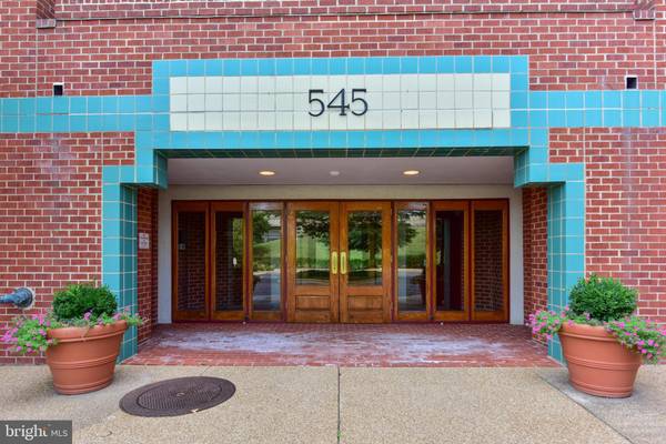 545 E BRADDOCK RD #501, Alexandria, VA 22314