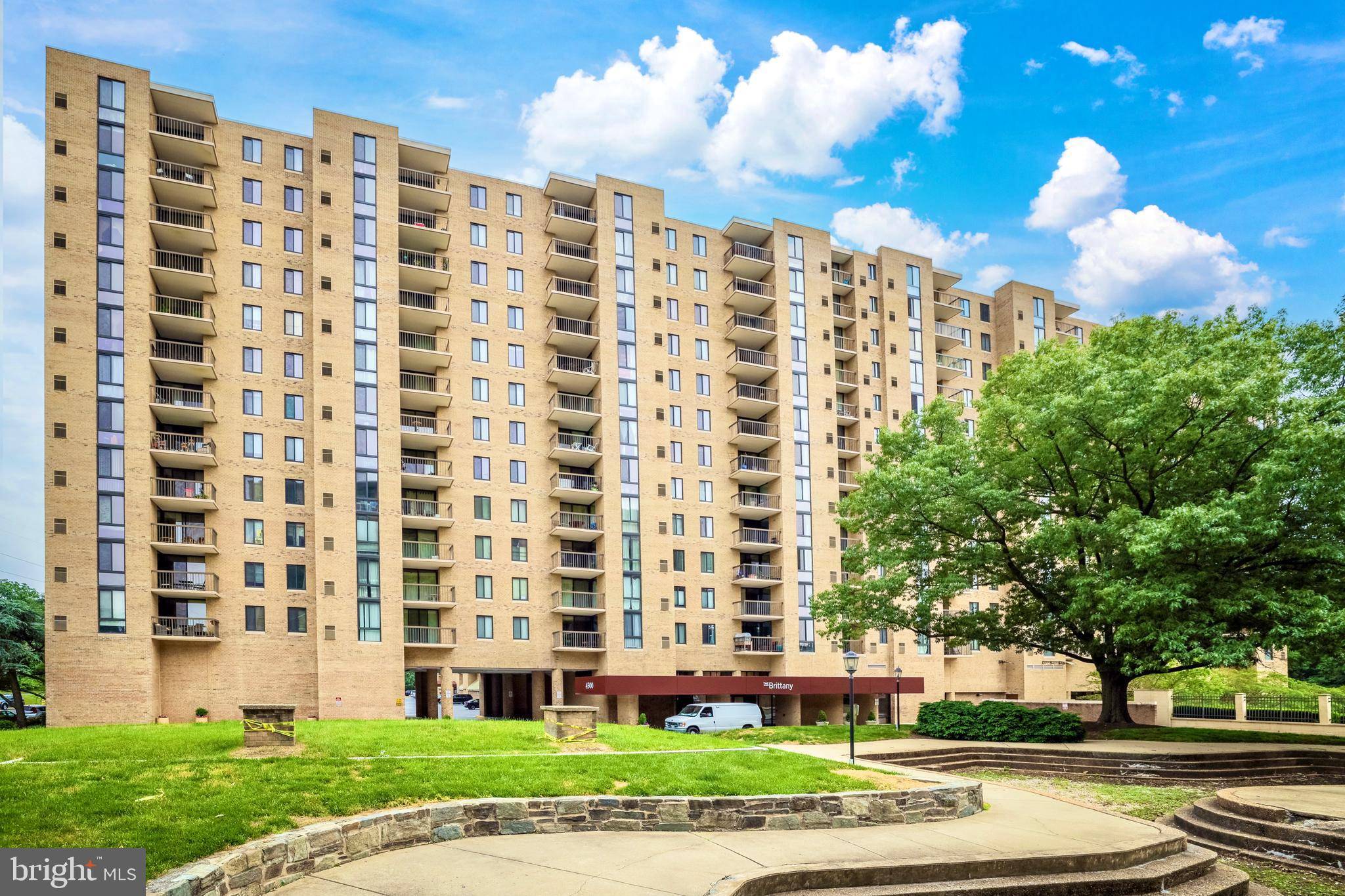 Arlington, VA 22204,4500 S FOUR MILE RUN DR #515