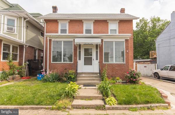 120 E WASHINGTON AVE, Clifton Heights, PA 19018