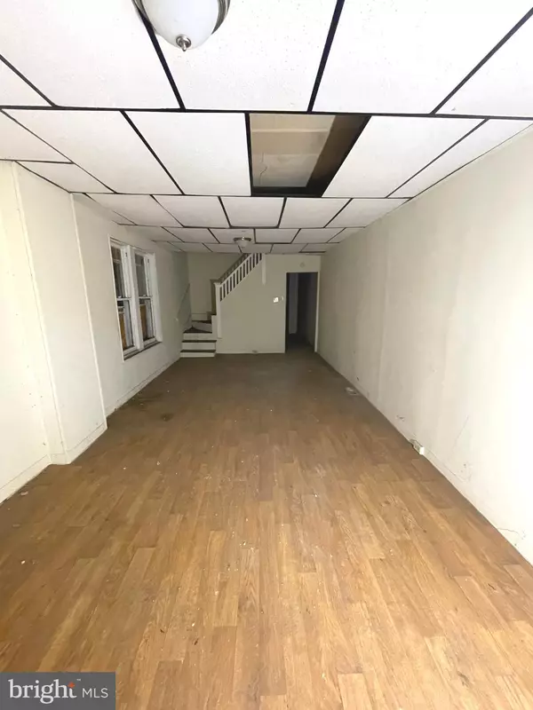 Harrisburg, PA 17104,437 CRESCENT ST