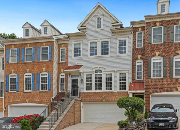 3356 BEECHCLIFF DR, Alexandria, VA 22306