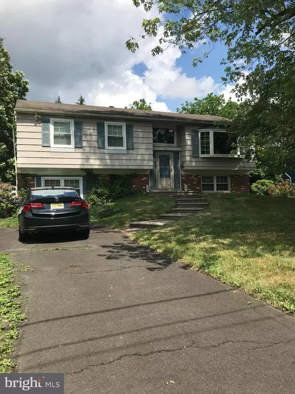 Yardley, PA 19067,226 MEADOW DR