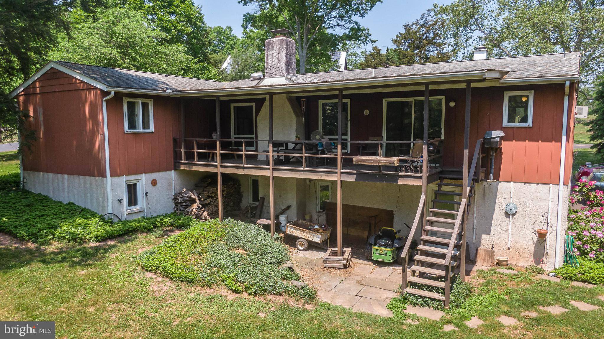 Harleysville, PA 19438,786 MILL RD