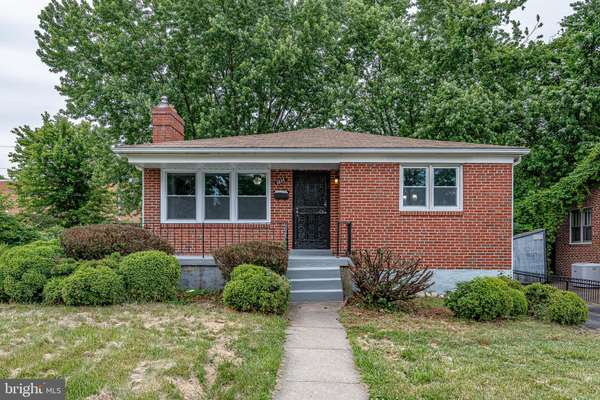 6828 FAIT AVE, Baltimore, MD 21224