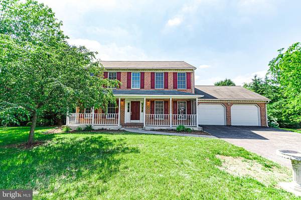 124 ROBINS LN, Falling Waters, WV 25419