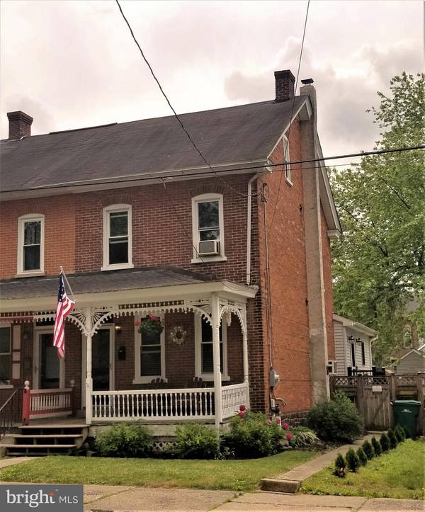 347 SEMINARY ST, Pennsburg, PA 18073