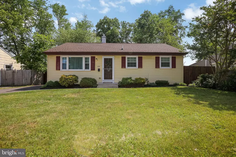 424 N HILLTOP AVE, Somerdale, NJ 08083