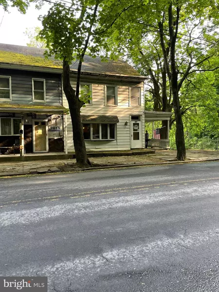 433 E MAHANOY AVE, Girardville, PA 17935