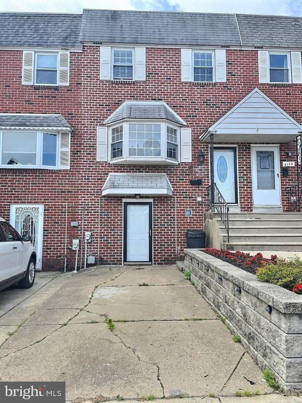 4128 CARTERET DR, Philadelphia, PA 19114