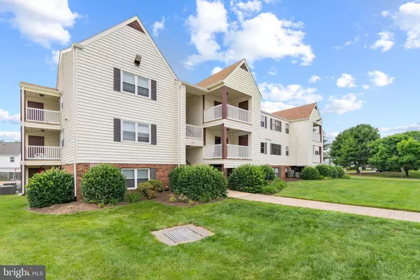 102 CHESTERFIELD LN #303, Stafford, VA 22556