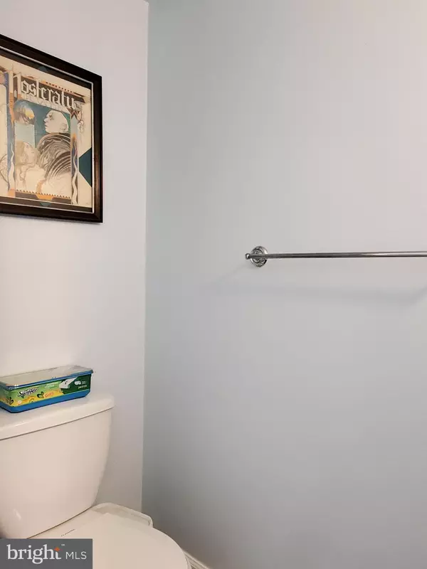 Woodbridge, VA 22193,15278 CLOVERDALE RD