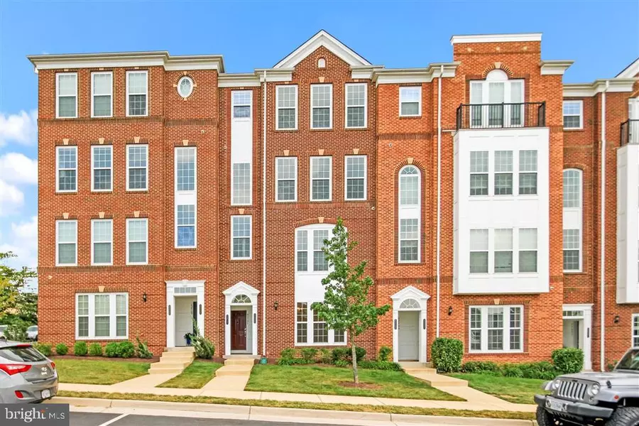 42705 WARDLAW TER #16D, Ashburn, VA 20147