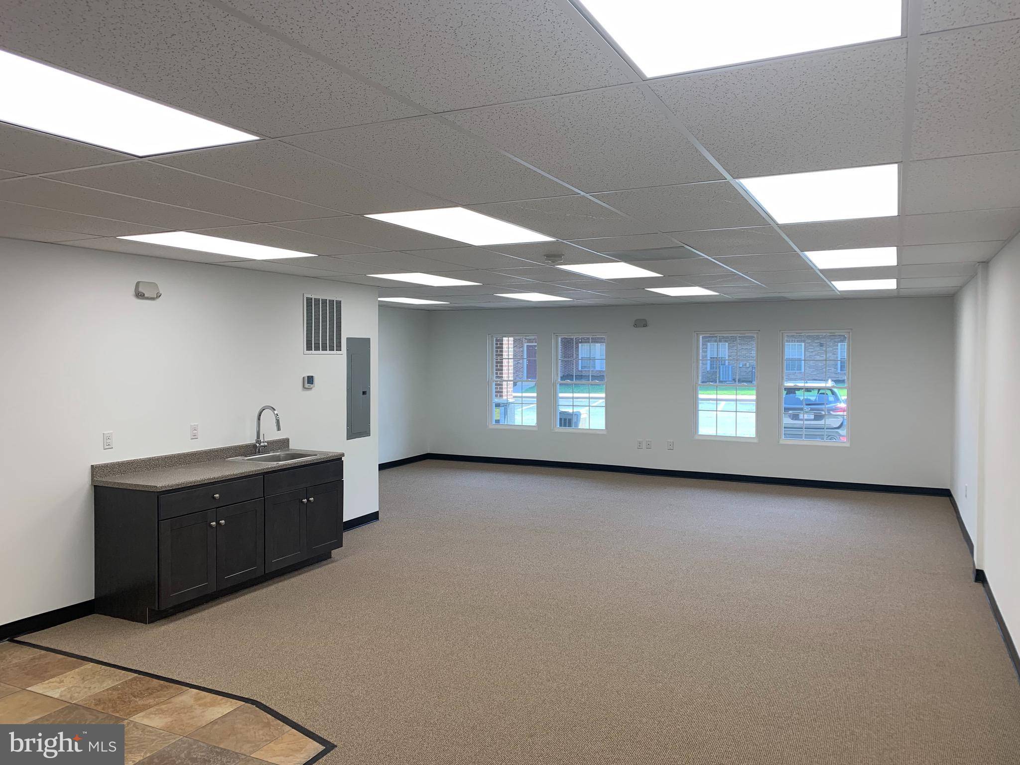 Lanham, MD 20706,9470 ANNAPOLIS RD #317/318