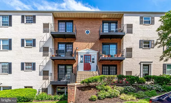 432 N ARMISTEAD ST #203, Alexandria, VA 22312