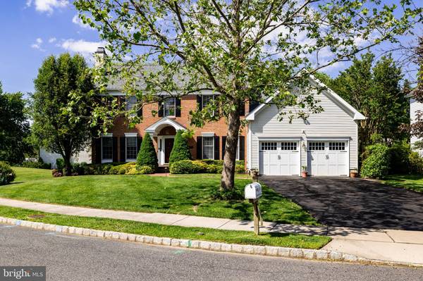 9 SYCAMORE LN, Moorestown, NJ 08057