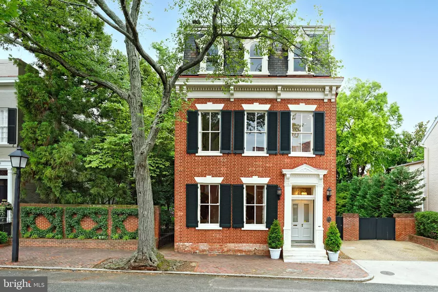 209 AND 209A S LEE ST, Alexandria, VA 22314