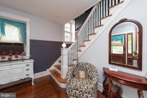 Elkins Park, PA 19027,7319 CHESTNUT AVE