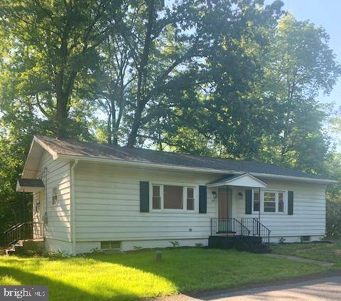 415 LAKE FRONT DR, Orwigsburg, PA 17961