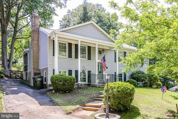 6807 STONEYBROOKE LN, Alexandria, VA 22306