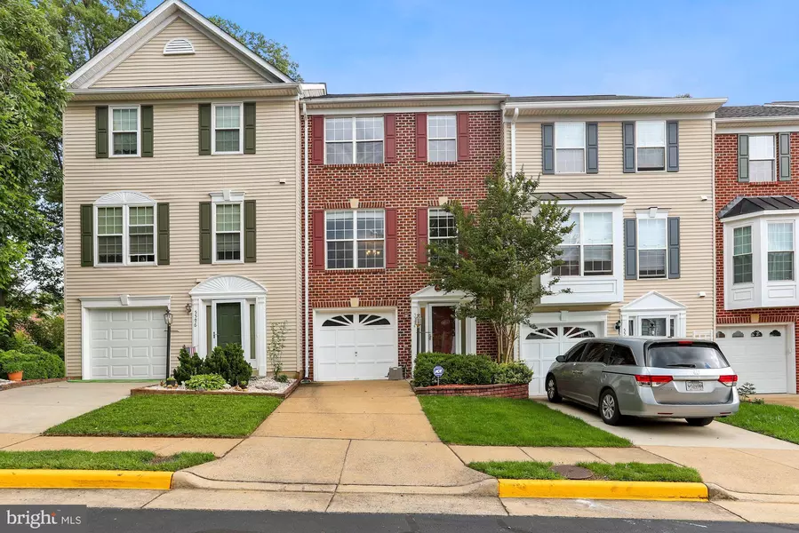 5594 JOWETT CT, Alexandria, VA 22315