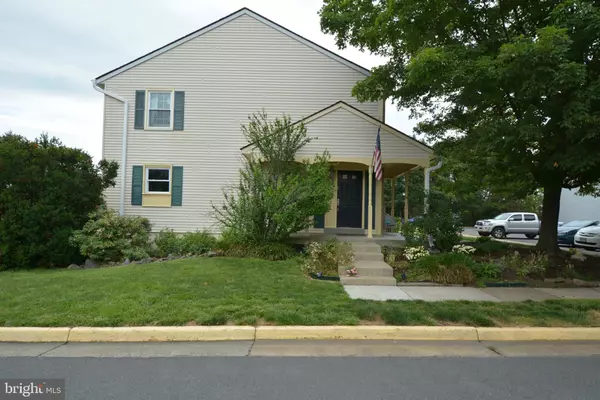 8210 VERNON ST, Manassas, VA 20109