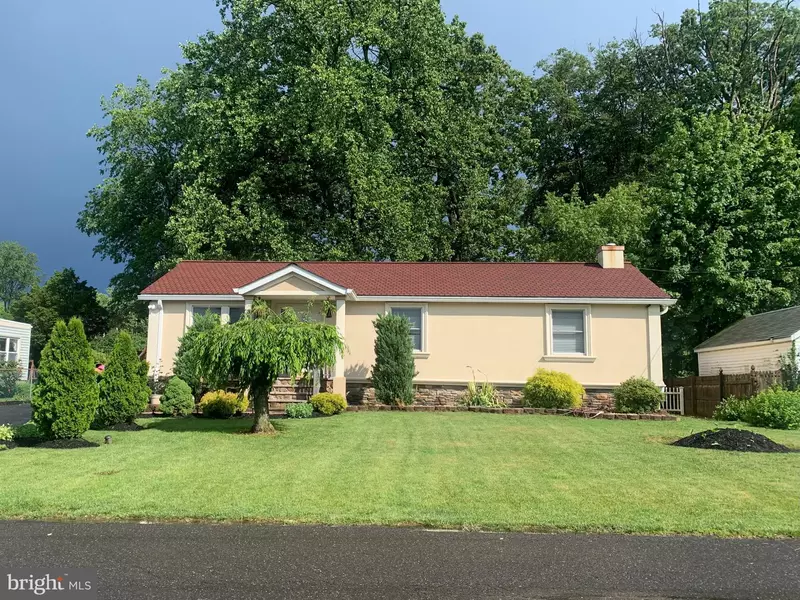 3869 SPRUCE AVE, Feasterville Trevose, PA 19053