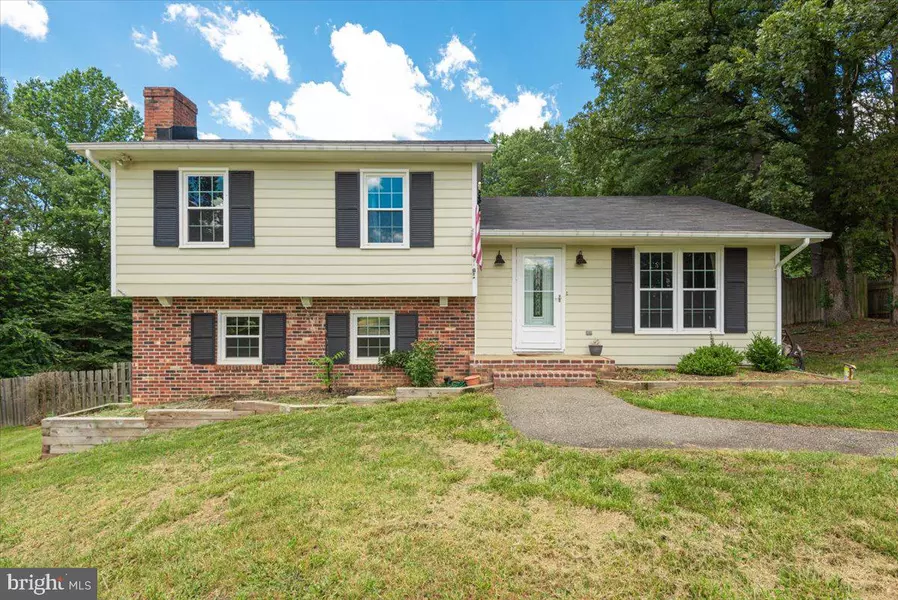 344 GREENBANK RD, Fredericksburg, VA 22406