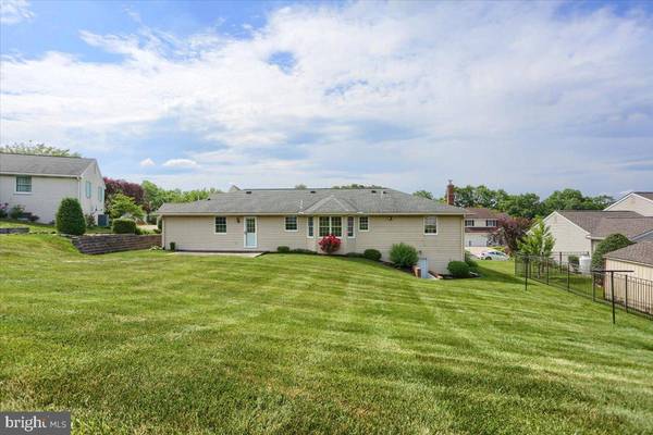 Enola, PA 17025,43 SHERWOOD CIR