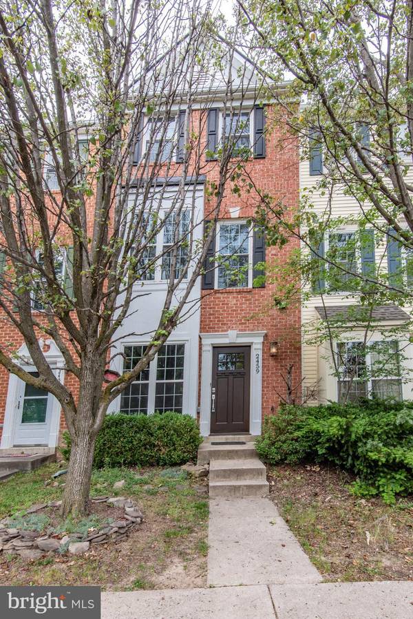 2459 OLD SILO CT, Herndon, VA 20171