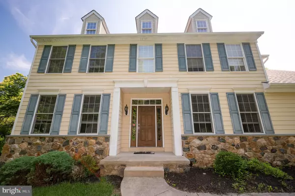 1909 SHIPLEY RD, Wilmington, DE 19803