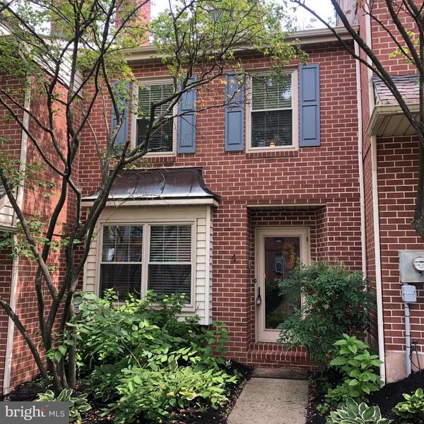 700 FARMINGTON AVE #4, Pottstown, PA 19464