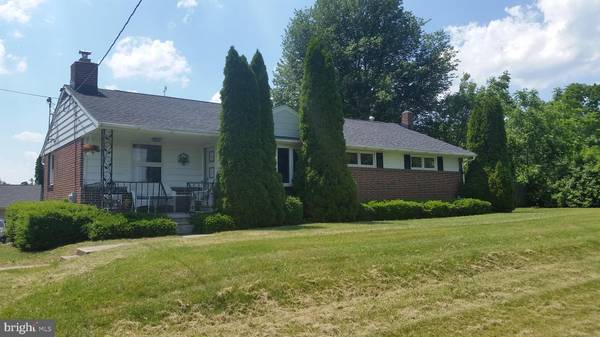 1760 MEMORIAL HWY, Oley, PA 19547