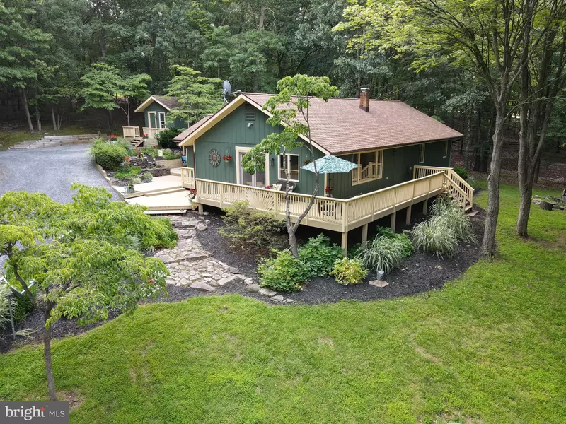 588 HOPE ACRES DR, Berkeley Springs, WV 25411