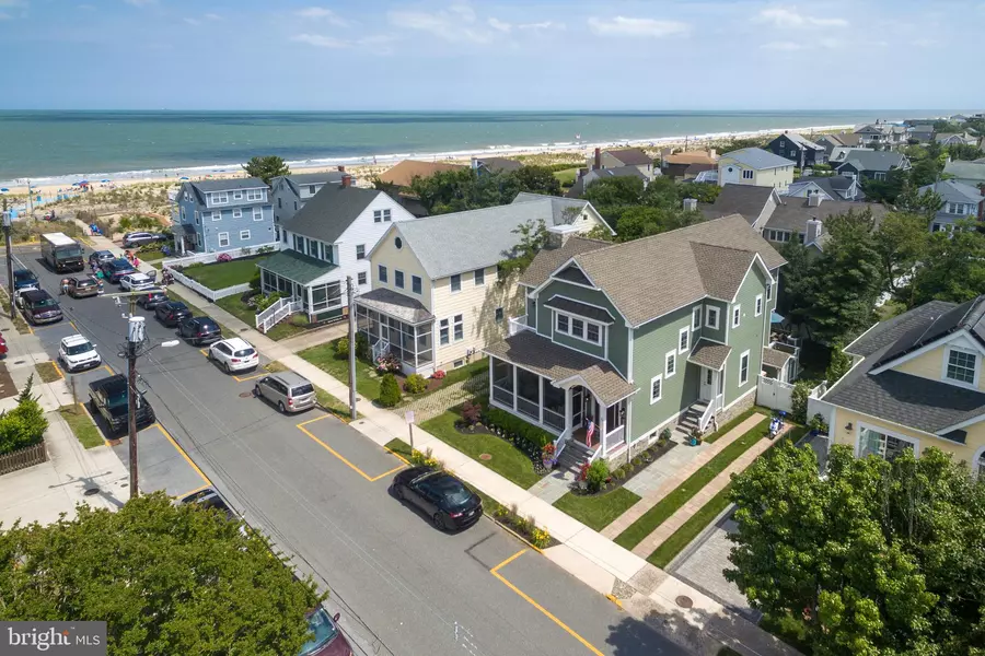 6 STOCKLEY ST, Rehoboth Beach, DE 19971