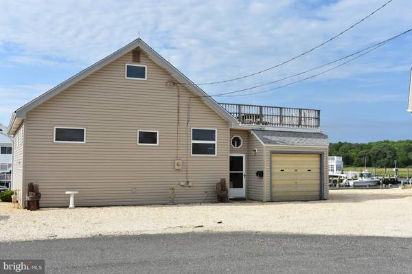 181 N ENSIGN DR, Tuckerton, NJ 08087