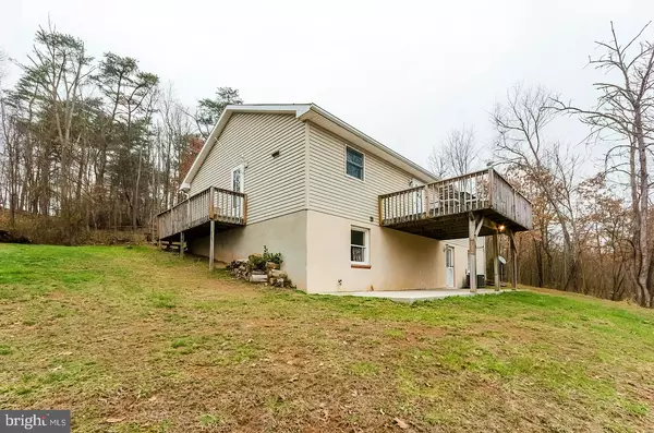 Berkeley Springs, WV 25411,310 WEBER LN