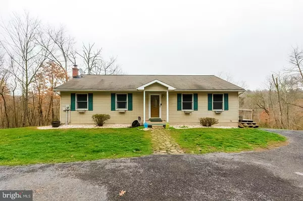 Berkeley Springs, WV 25411,310 WEBER LN