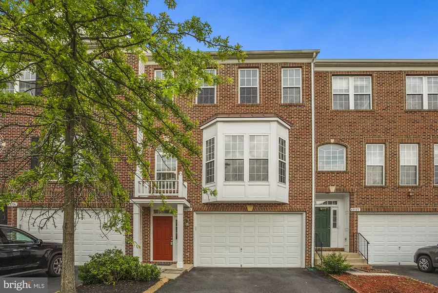 43789 MAISON BLANC SQ, Ashburn, VA 20148