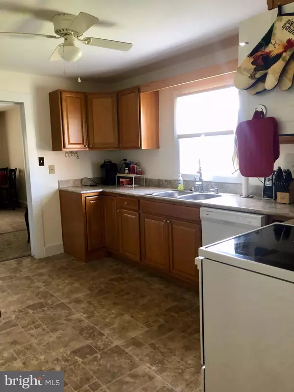 Berryville, VA 22611,201 1ST ST