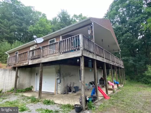 Franklin, WV 26807,180 WOODLAND TRAIL