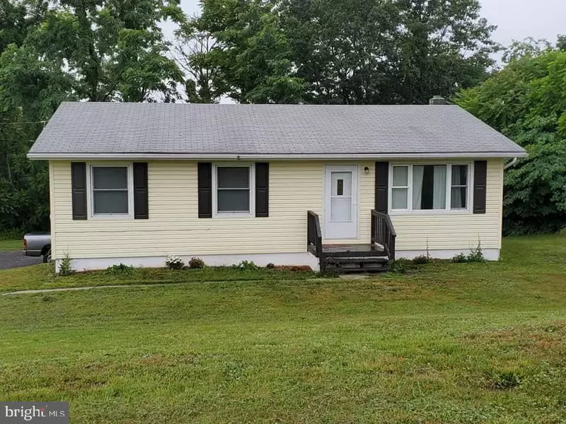 734 FOUNTAINHEAD DR, Keyser, WV 26726